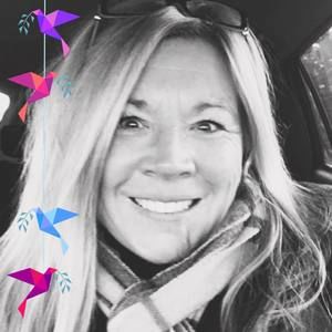 Meet your Posher, Lisa